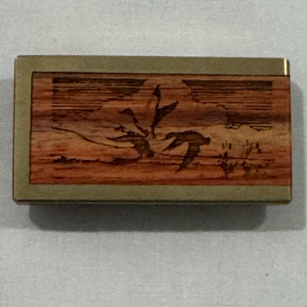 Elegant Vintage Solid Brass Etched Wood Inlay Money Clip